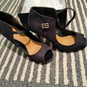 Ann Taylor heels